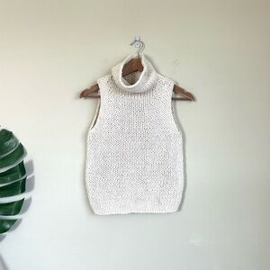 The Limited White Sleeveless Knit Tank Top